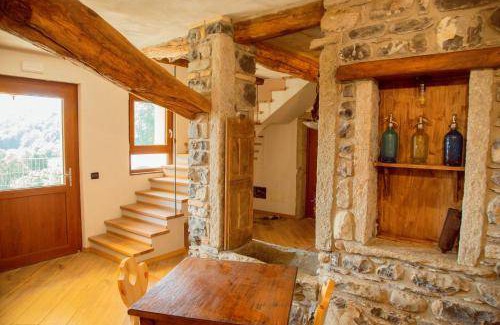 Centro Valle Intelvi House | 12 m² Farmhouse ∙ 3 guests