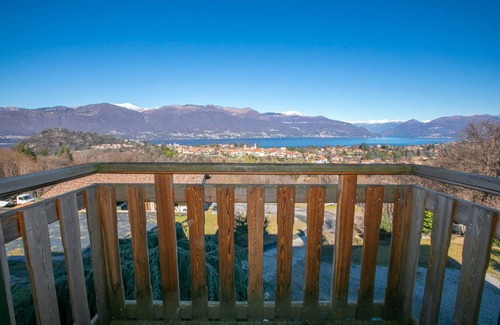 Castelveccana Apartment | 120 m² Apartment ∙ 6 bedrooms ∙ 10 guests