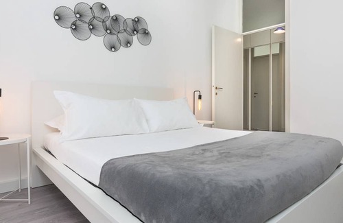 Porta Genova Apartment | 120 m² Apartment ∙ 4 bedrooms ∙ 10 guests