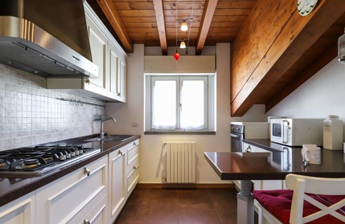Villasanta Apartment | 120 m² Apartment ∙ 2 bedrooms ∙ 4 guests