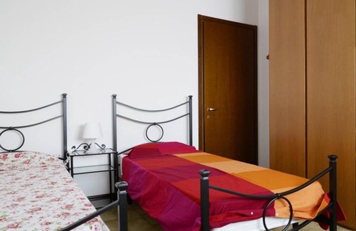 Lorenteggio Other | 120 m² Shared room ∙ 1 bedroom ∙ 1 guest