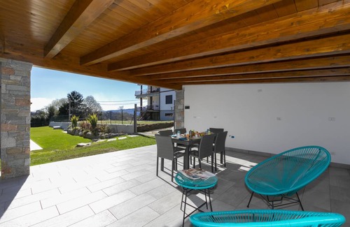 Besozzo Villa | 120 m² Villa ∙ 3 bedrooms ∙ 6 guests