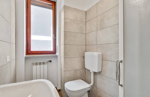 Guastalla Other | 126 m² Shared room ∙ 1 bedroom ∙ 1 guest