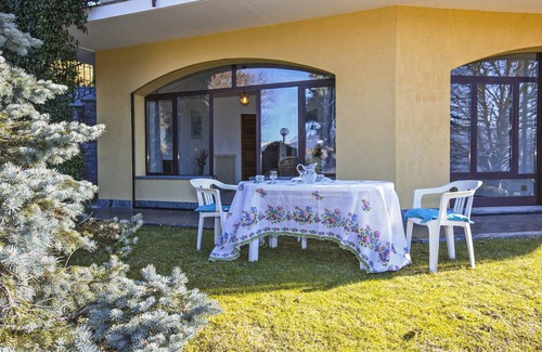 Porto Valtravaglia Apartment | 130 m² Apartment ∙ 2 bedrooms ∙ 10 guests