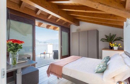 Lezzeno Apartment | 130 m² Apartment ∙ 2 bedrooms ∙ 6 guests