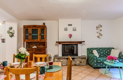 Claino Con Osteno House | 130 m² House ∙ 1 bedroom ∙ 5 guests