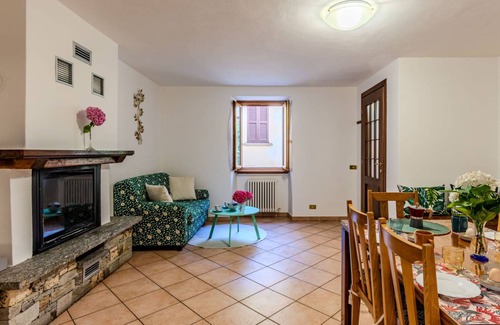 Claino Con Osteno House | 130 m² House ∙ 1 bedroom ∙ 5 guests