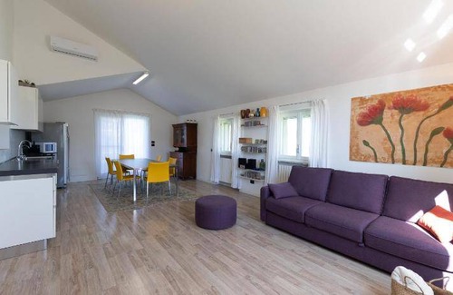 Assago Apartment | 140 m² Apartment ∙ 3 bedrooms ∙ 9 guests