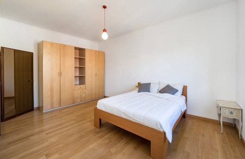 Calvairate Apartment | 140 m² Apartment ∙ 2 bedrooms ∙ 5 guests