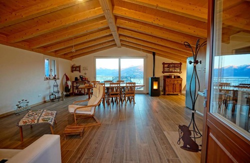 Bellagio House | 140 m² House ∙ 2 bedrooms ∙ 4 guests