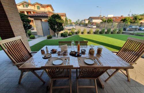 Cassano d'Adda Bed & Breakfast | 15 m² Bed and breakfast ∙ 8 guests