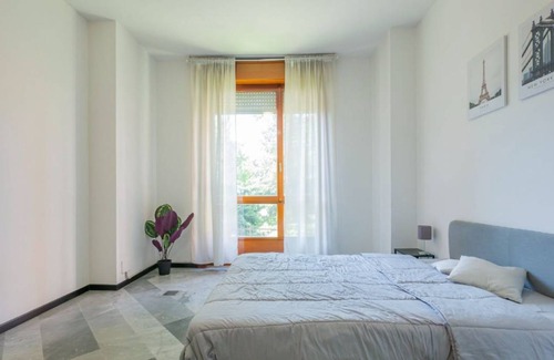 Crescenzago Resort | 150 m² Private room ∙ 1 bedroom ∙ 1 guest
