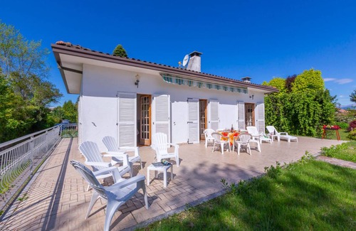 Cadrezzate Villa | 150 m² Villa ∙ 3 bedrooms ∙ 6 guests