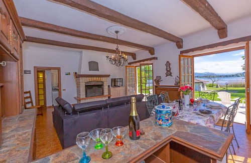 Cadrezzate Villa | 150 m² Villa ∙ 3 bedrooms ∙ 6 guests