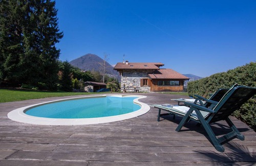 Occagno Villa | 150 m² Villa ∙ 4 bedrooms ∙ 8 guests