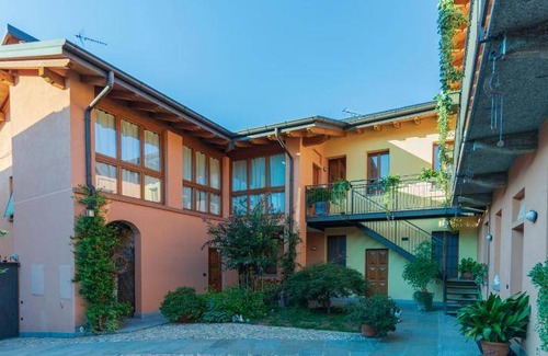Somma Lombardo Bed & Breakfast | 16 m² Bed and breakfast ∙ 2 guests