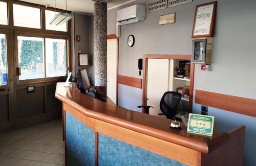 Peschiera Borromeo Hotel | 16 m² Motel ∙ 2 guests