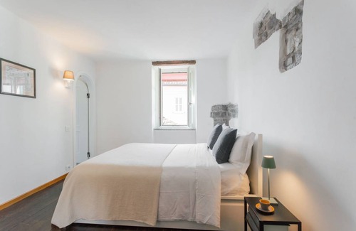 Torno Apartment | 160 m² Apartment ∙ 3 bedrooms ∙ 5 guests