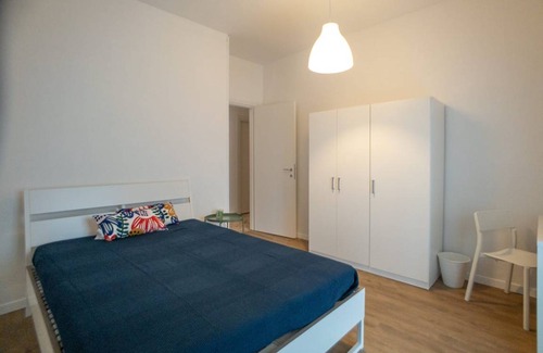 Cologno Monzese Resort | 160 m² Private room ∙ 1 bedroom ∙ 1 guest