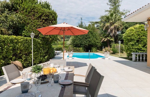 Moniga del Garda Villa | 160 m² Villa ∙ 4 bedrooms ∙ 8 guests