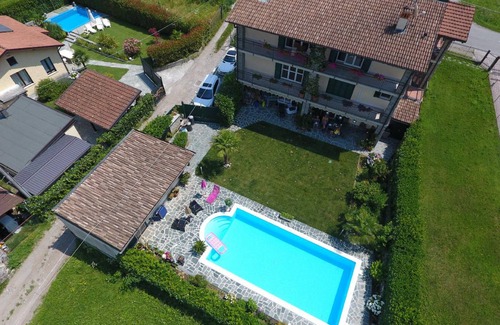 Colico House | 170 m² House ∙ 4 bedrooms ∙ 12 guests