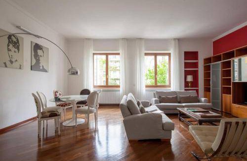 Porta Venezia Apartment | 180 m² Apartment ∙ 3 bedrooms ∙ 6 guests