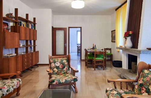 Dervio Apartment | 180 m² Apartment ∙ 3 bedrooms ∙ 8 guests