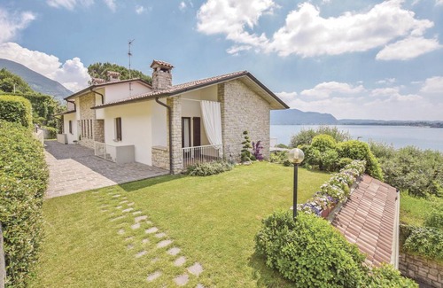 Sarnico House | 180 m² Maisonette ∙ 2 bedrooms ∙ 6 guests