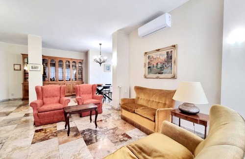 Navigli Apartment | 200 m² Apartment ∙ 3 bedrooms ∙ 6 guests