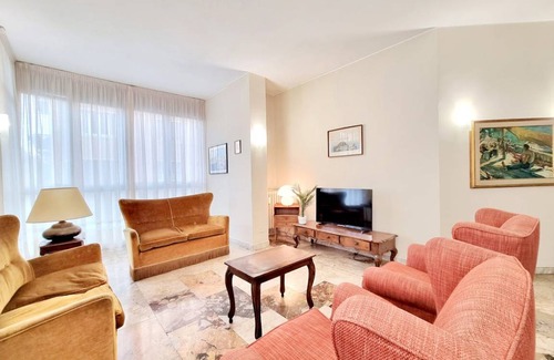 Navigli Apartment | 200 m² Apartment ∙ 3 bedrooms ∙ 6 guests
