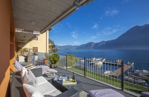 Argegno Apartment | 200 m² Apartment ∙ 4 bedrooms ∙ 8 guests