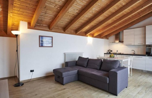 Dervio Apartment | 200 m² Apartment ∙ 5 bedrooms ∙ 12 guests