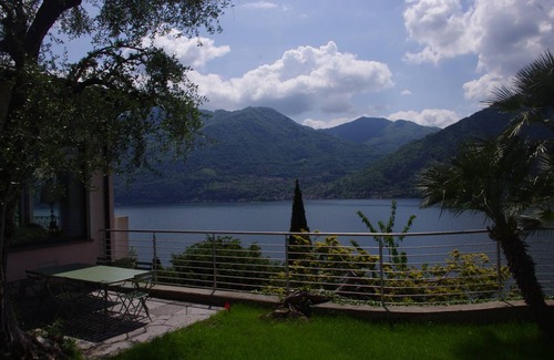 Cressogno House | 200 m² House ∙ 3 bedrooms ∙ 6 guests