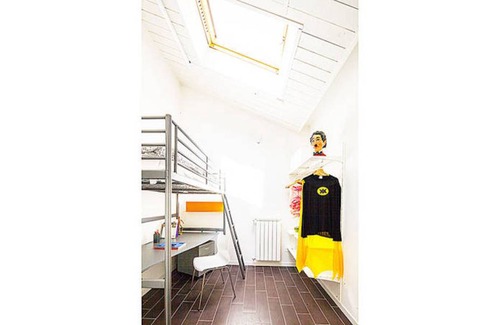 Bovisa Resort | 200 m² Private room ∙ 1 bedroom ∙ 1 guest
