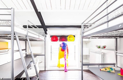 Bovisa Other | 200 m² Shared room ∙ 1 bedroom ∙ 1 guest