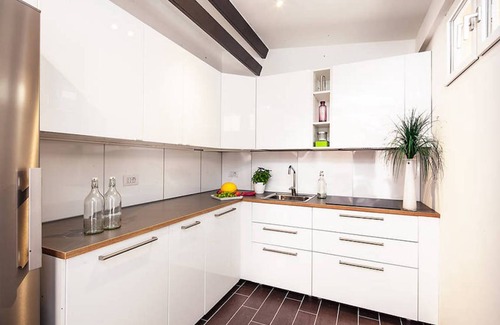 Bovisa Other | 200 m² Shared room ∙ 1 bedroom ∙ 1 guest