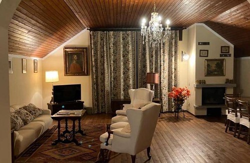 Turbigo Villa | 200 m² Villa ∙ 3 bedrooms ∙ 5 guests