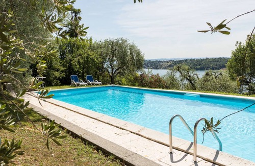 Salo Villa | 200 m² Villa ∙ 3 bedrooms ∙ 6 guests