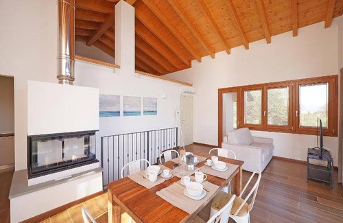 Pulciano Villa | 200 m² Villa ∙ 4 bedrooms ∙ 8 guests