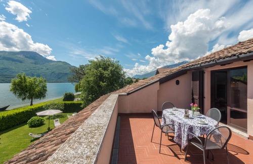 Domaso Villa | 210 m² Villa ∙ 5 bedrooms ∙ 13 guests