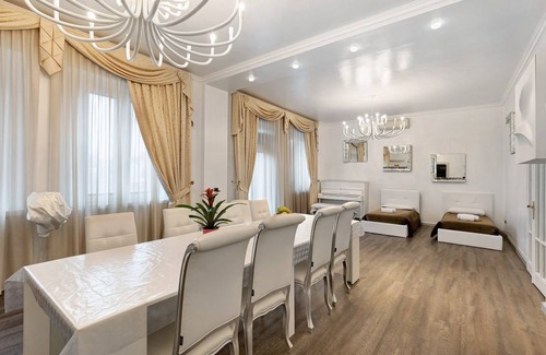 Old Town Apartment | 220 m² Apartment ∙ 2 bedrooms ∙ 6 guests