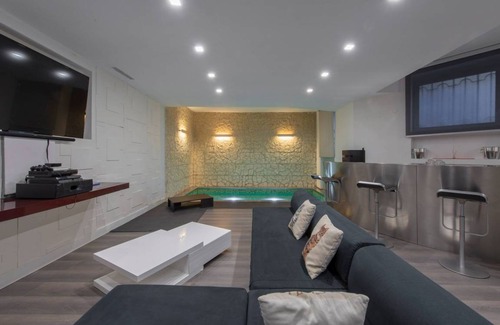 La Fontana House | 235 m² House ∙ 2 bedrooms ∙ 4 guests