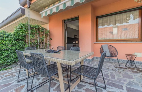Lierna House | 240 m² House ∙ 3 bedrooms ∙ 8 guests