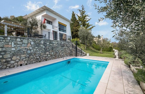 Gaino Villa | 250 m² Villa ∙ 3 bedrooms ∙ 7 guests