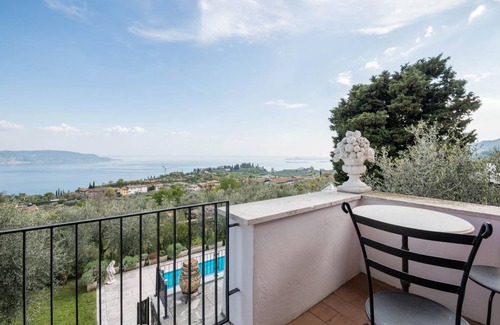 Gaino Villa | 250 m² Villa ∙ 3 bedrooms ∙ 7 guests