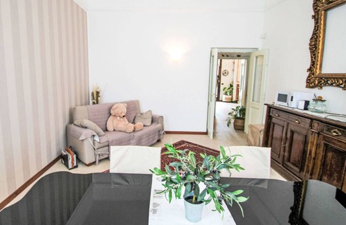 Castronno Villa | 250 m² Villa ∙ 1 bedroom ∙ 10 guests