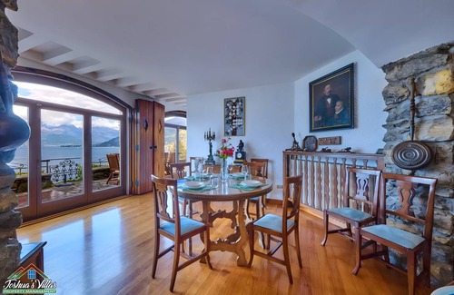 Bellano Villa | 250 m² Villa ∙ 4 bedrooms ∙ 8 guests