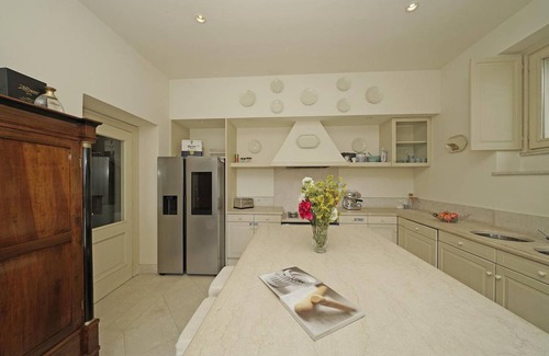 Roe Villa | 250 m² Villa ∙ 4 bedrooms ∙ 7 guests