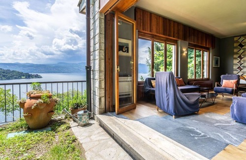 Laveno Villa | 250 m² Villa ∙ 5 bedrooms ∙ 9 guests