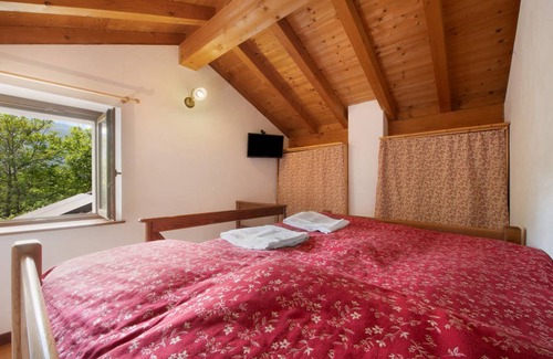 Dosso del Liro Apartment | 30 m² Studio flat ∙ 2 guests